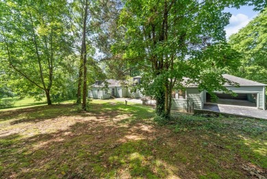 Opportunity knocks with this spacious 3,800 square foot home on Hopkinsville Golf and Country Club in Kentucky - for sale on GolfHomes.com, golf home, golf lot