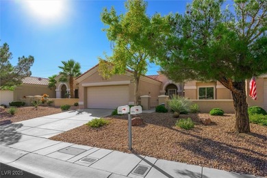 Crisp, clean, and move-in ready -- this charming Warwick model on Highland Falls Golf Club in Nevada - for sale on GolfHomes.com, golf home, golf lot