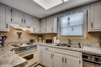 Location, Location, Location!!  Well maintained 3 bedroom , 2 on Beachwood Golf Club in South Carolina - for sale on GolfHomes.com, golf home, golf lot