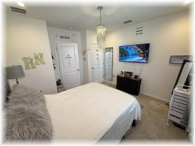 SE - DIRECTLY ON THE GOLF COURSE - WITH LOTS OF SMART HOME on Lake Diamond Golf and Country Club in Florida - for sale on GolfHomes.com, golf home, golf lot
