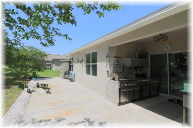 SE - DIRECTLY ON THE GOLF COURSE - WITH LOTS OF SMART HOME on Lake Diamond Golf and Country Club in Florida - for sale on GolfHomes.com, golf home, golf lot