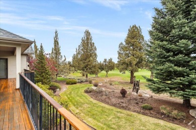 Don't miss this beautiful single-level home overlooking the 4th on Eagle Crest Golf Resort - Ridge Course in Oregon - for sale on GolfHomes.com, golf home, golf lot