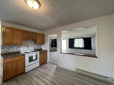 Well maintained 2 bed 1 bath home conveniently located near both on Crestview Golf Club in Indiana - for sale on GolfHomes.com, golf home, golf lot