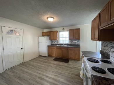 Well maintained 2 bed 1 bath home conveniently located near both on Crestview Golf Club in Indiana - for sale on GolfHomes.com, golf home, golf lot