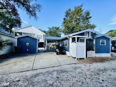 JUST LISTED AND PRICED TO SELL! ADORABLE 2 BED/1 BATH RETRO on Prestwick Country Club in South Carolina - for sale on GolfHomes.com, golf home, golf lot