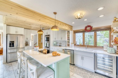 Completely updated 3 bedroom 3 bath home.  Kitchen is all new on Lakeview National Golf Course in Minnesota - for sale on GolfHomes.com, golf home, golf lot
