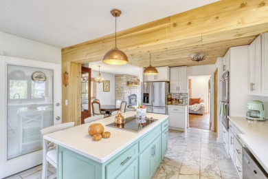 Completely updated 3 bedroom 3 bath home.  Kitchen is all new on Lakeview National Golf Course in Minnesota - for sale on GolfHomes.com, golf home, golf lot