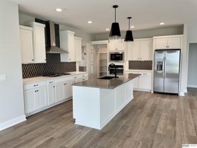 Rachel Hovey, M: , rachel.hovey,   - Welcome to the Primrose on Shadow Ridge Country Club in Nebraska - for sale on GolfHomes.com, golf home, golf lot
