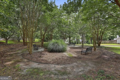 RECENTLY UPDATED AND READY TO SELL!*** FRESHLY PAINTED! ICYNENE on Summergrove Golf Club in Georgia - for sale on GolfHomes.com, golf home, golf lot