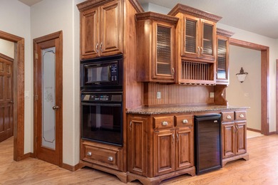 WATERFRONT PATRICIA ISLAND ESTATES & GOLF COURSE 3Bed/4Ba CUSTOM on Patricia Island Golf Club in Oklahoma - for sale on GolfHomes.com, golf home, golf lot