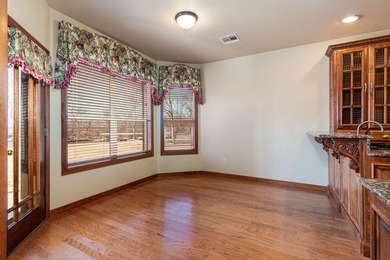 WATERFRONT PATRICIA ISLAND ESTATES & GOLF COURSE 3Bed/4Ba CUSTOM on Patricia Island Golf Club in Oklahoma - for sale on GolfHomes.com, golf home, golf lot