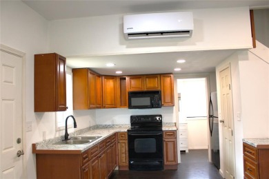 Gorgeous LAKE VIEW! Recently built 1br-1ba-1cpt-1 car garage on on Tawakoni Golf Course in Texas - for sale on GolfHomes.com, golf home, golf lot