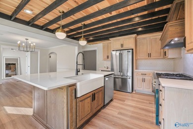 Burningtree Country Club golf course home with stunning on Burningtree Country Club in Alabama - for sale on GolfHomes.com, golf home, golf lot