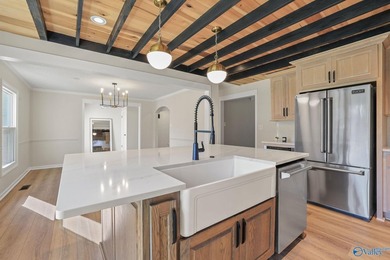 Burningtree Country Club golf course home with stunning on Burningtree Country Club in Alabama - for sale on GolfHomes.com, golf home, golf lot