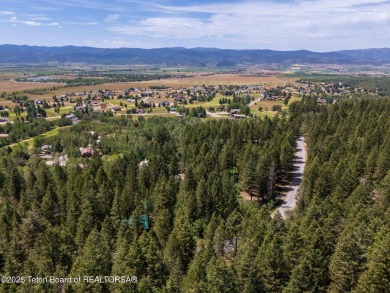Tree Lined Lot on Vista Drive, Star Valley Ranch.
Tucked among on Star Valley RV Golf Course in Wyoming - for sale on GolfHomes.com, golf home, golf lot