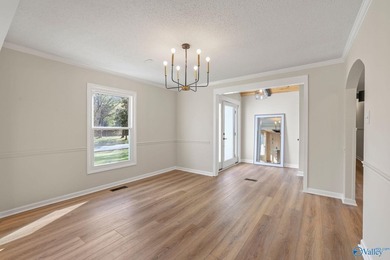 Burningtree Country Club golf course home with stunning on Burningtree Country Club in Alabama - for sale on GolfHomes.com, golf home, golf lot