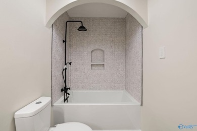 Burningtree Country Club golf course home with stunning on Burningtree Country Club in Alabama - for sale on GolfHomes.com, golf home, golf lot