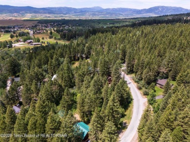 Tree Lined Lot on Vista Drive, Star Valley Ranch.
Tucked among on Star Valley RV Golf Course in Wyoming - for sale on GolfHomes.com, golf home, golf lot