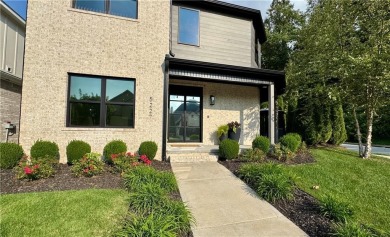 This stunning Shadow Valley Garden home offers a perfect blend on Shadow Valley Country Club in Arkansas - for sale on GolfHomes.com, golf home, golf lot