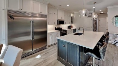 This stunning Shadow Valley Garden home offers a perfect blend on Shadow Valley Country Club in Arkansas - for sale on GolfHomes.com, golf home, golf lot