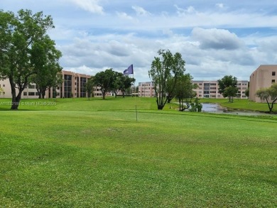 This unit is a RENOVATED & UPDATED -1370 SF 2BR/2BA unit in the on Sunrise Lakes Phase IV Golf Course in Florida - for sale on GolfHomes.com, golf home, golf lot