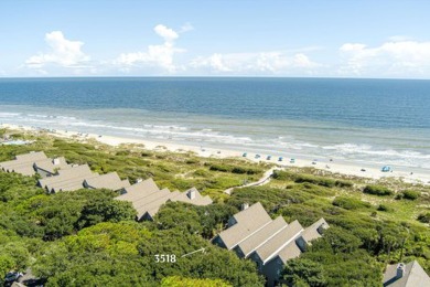 This light and airy Seascape oceanfront villa offers an open on Kiawah Island Resort - Cougar Point in South Carolina - for sale on GolfHomes.com, golf home, golf lot