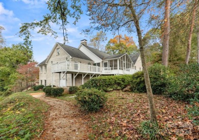 Stunning Home Located on Kings Mountain Country Club Golf Course on Kings Mountain Country Club in North Carolina - for sale on GolfHomes.com, golf home, golf lot