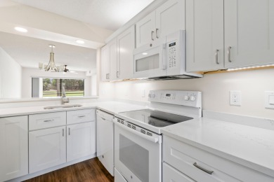 Beautiful and spacious first-floor 2 bedroom, 2 bath condo on The Golf Club of Jupiter in Florida - for sale on GolfHomes.com, golf home, golf lot