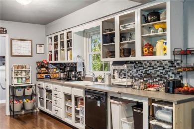 Spacious 4BR + Bonus Room in Bella Vista! This 2,600+ sq. ft on Bella Vista Country Club and Golf Course in Arkansas - for sale on GolfHomes.com, golf home, golf lot