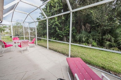 Coastal-inspired 3 Bedroom, 2 Bath Villa in Shadowood Villas! on Naples Lakes Country Club in Florida - for sale on GolfHomes.com, golf home, golf lot