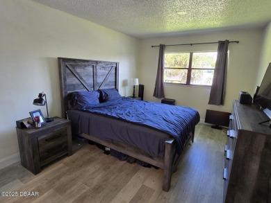 Beachside Bliss Meets Golfer's Paradise - Updated Top-Floor on Daytona Beach Golf Club in Florida - for sale on GolfHomes.com, golf home, golf lot