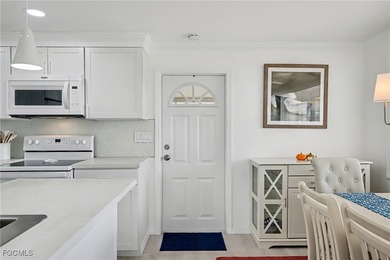 Beautifully remodeled, fully furnished manufactured home in a on Riverbend Golf and Country Club in Florida - for sale on GolfHomes.com, golf home, golf lot