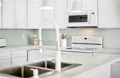 Beautifully remodeled, fully furnished manufactured home in a on Riverbend Golf and Country Club in Florida - for sale on GolfHomes.com, golf home, golf lot