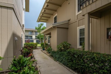 SUPER VALUE 3 bedroom townhome! This private end unit features a on Riverbend Golf Club in Florida - for sale on GolfHomes.com, golf home, golf lot