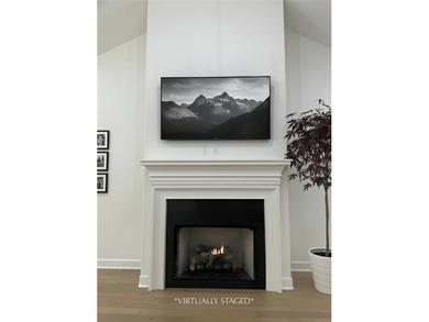 Prime Bella Vista Location -- Golf, Lake, and Recreation just on Bella Vista - Metfield Golf Complex and Country Club in Arkansas - for sale on GolfHomes.com, golf home, golf lot