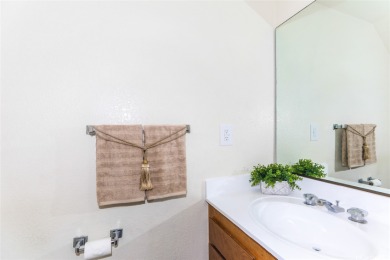 Located in the heart of Aiea, welcome to this spacious 2-bedroom on Pearl Country Club in Hawaii - for sale on GolfHomes.com, golf home, golf lot