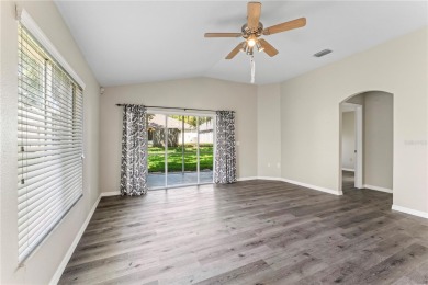 Looking for an updated, move-in ready home?  This is it! on Heritage Isles Golf and Country Club in Florida - for sale on GolfHomes.com, golf home, golf lot