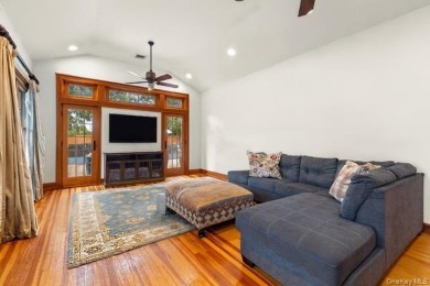 Stunning, fully renovated home featuring dramatic foyer entrance on Southward Ho Country Club in New York - for sale on GolfHomes.com, golf home, golf lot