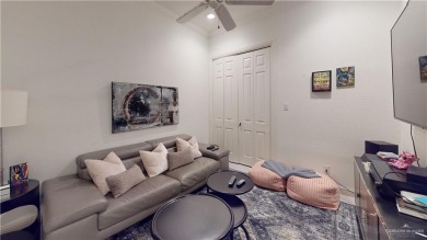 Beautifully Renovated Home!! 
Step inside to discover luxury at on The Club At Cimarron in Texas - for sale on GolfHomes.com, golf home, golf lot