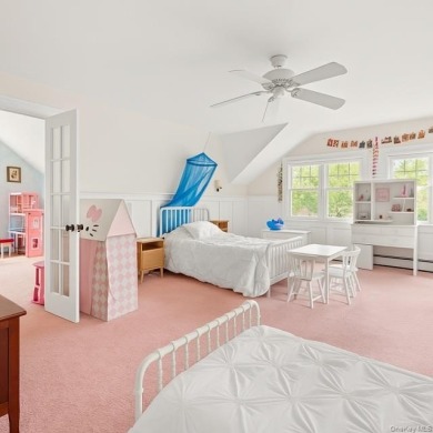 Stunning, fully renovated home featuring dramatic foyer entrance on Southward Ho Country Club in New York - for sale on GolfHomes.com, golf home, golf lot