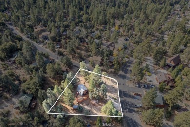 Tucked away on nearly half an acre and situated directly on Pine Mountain Club in California - for sale on GolfHomes.com, golf home, golf lot