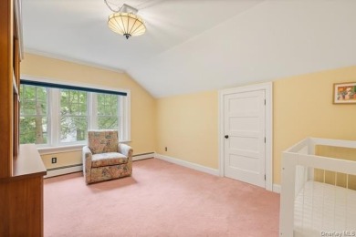 Stunning, fully renovated home featuring dramatic foyer entrance on Southward Ho Country Club in New York - for sale on GolfHomes.com, golf home, golf lot