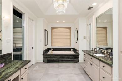 Beautifully Renovated Home!! 
Step inside to discover luxury at on The Club At Cimarron in Texas - for sale on GolfHomes.com, golf home, golf lot