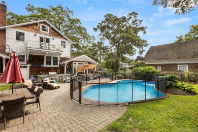 Stunning, fully renovated home featuring dramatic foyer entrance on Southward Ho Country Club in New York - for sale on GolfHomes.com, golf home, golf lot