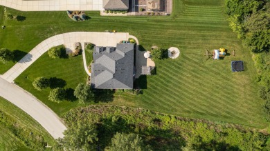 ** PRICE REDUCED **  Absolutely stunning, custom home in the on Willow Run Golf Course in Illinois - for sale on GolfHomes.com, golf home, golf lot