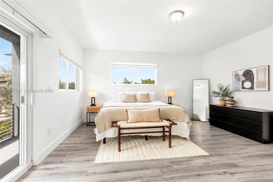 Priced to Sell!!Welcome Home! This Spectacular 3 Bedroom + 3 on Pompano Beach Golf Course  in Florida - for sale on GolfHomes.com, golf home, golf lot