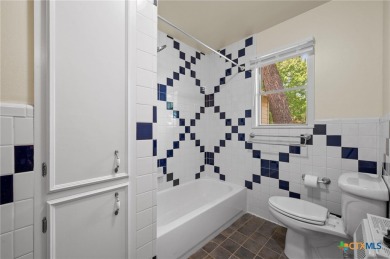 Charming Home in Established Neighborhood Near Golf Course!     
 on Luling Golf Club in Texas - for sale on GolfHomes.com, golf home, golf lot