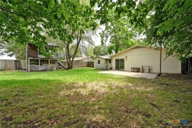 Charming Home in Established Neighborhood Near Golf Course!     
 on Luling Golf Club in Texas - for sale on GolfHomes.com, golf home, golf lot