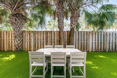 Priced to Sell!!Welcome Home! This Spectacular 3 Bedroom + 3 on Pompano Beach Golf Course  in Florida - for sale on GolfHomes.com, golf home, golf lot