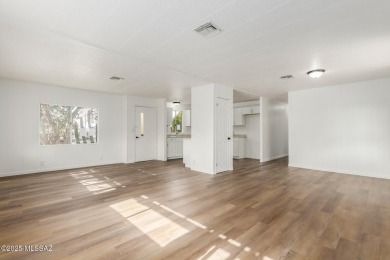 Range Pricing; Seller will accept or counter offers between on Tucson Estates Golf Course in Arizona - for sale on GolfHomes.com, golf home, golf lot